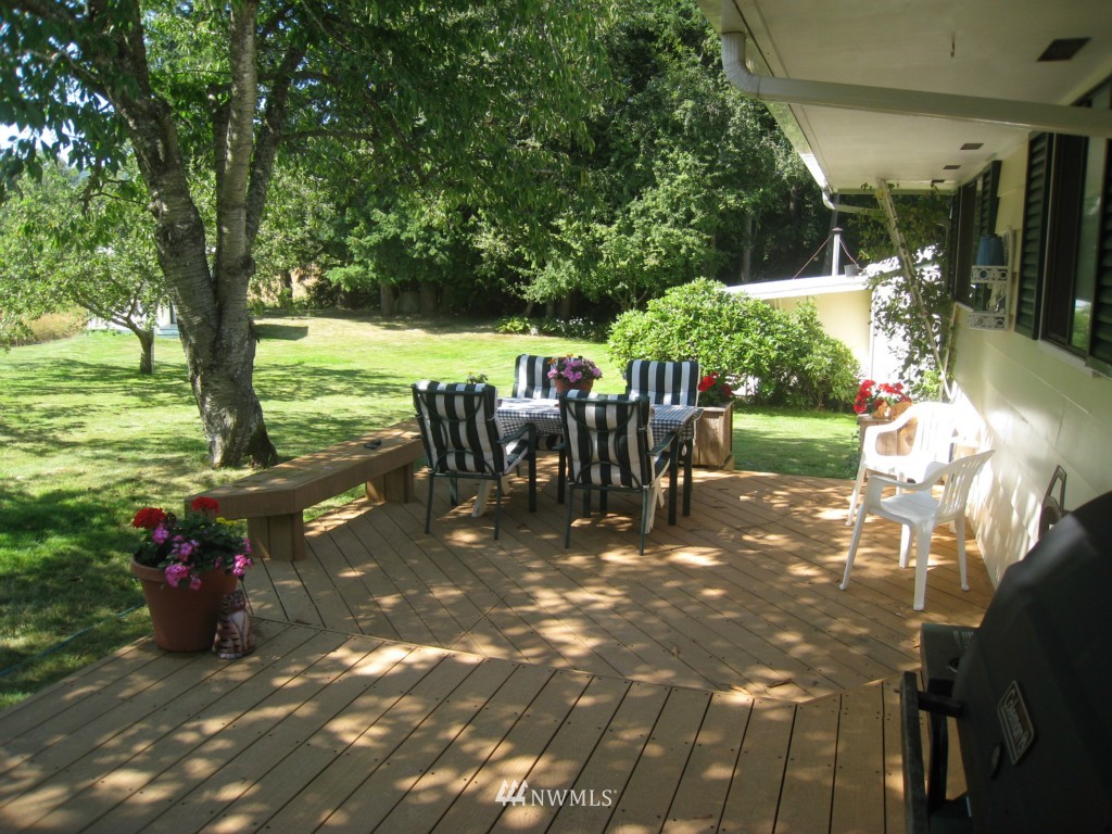 4711 Sand Road Bellingham, WA 98226 - Photo 3 of 15 Gallery Image 3