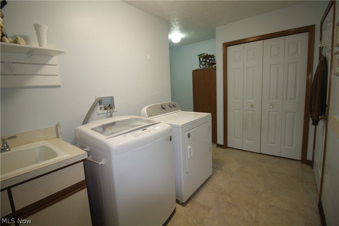 5031 Harper Road Solon, OH 44139 - Photo 10 of 20