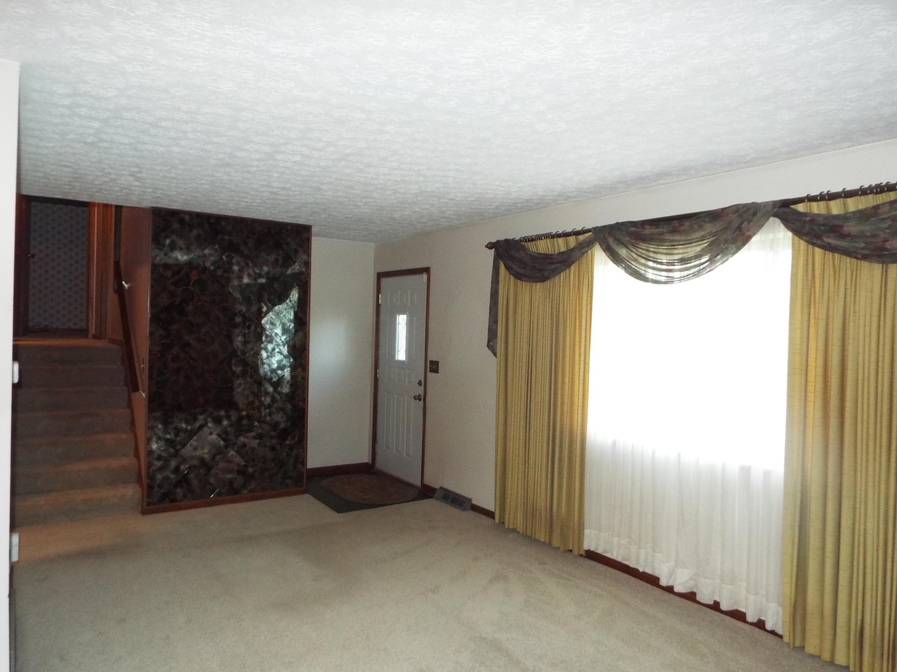 6625 Hall Road Galloway, OH 43119 - Photo 2 of 30 Gallery Image 2