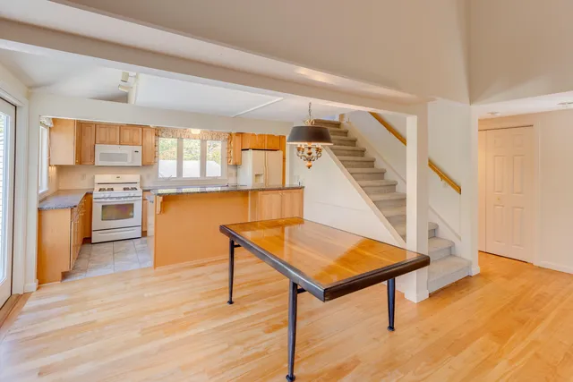 $1,199,000 | 73 Beechnut Drive, Lincoln, NH 03251