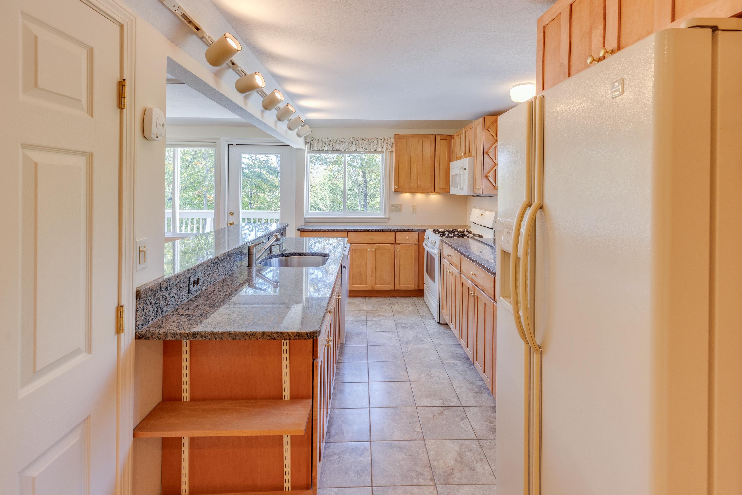 73 Beechnut Drive Lincoln, NH 03251 - Photo 25 of 60