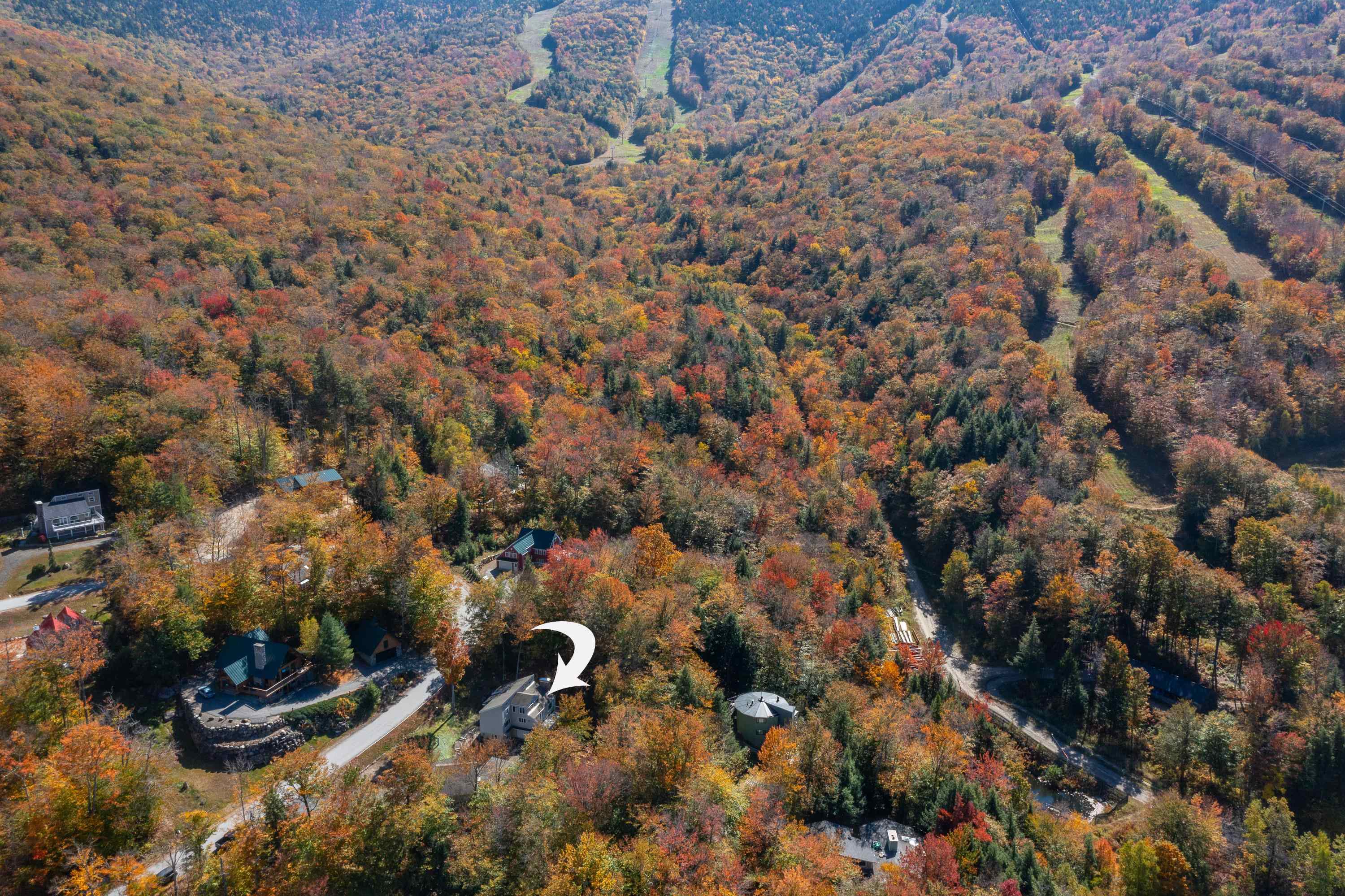 73 Beechnut Drive Lincoln, NH 03251 - Photo 3 of 60