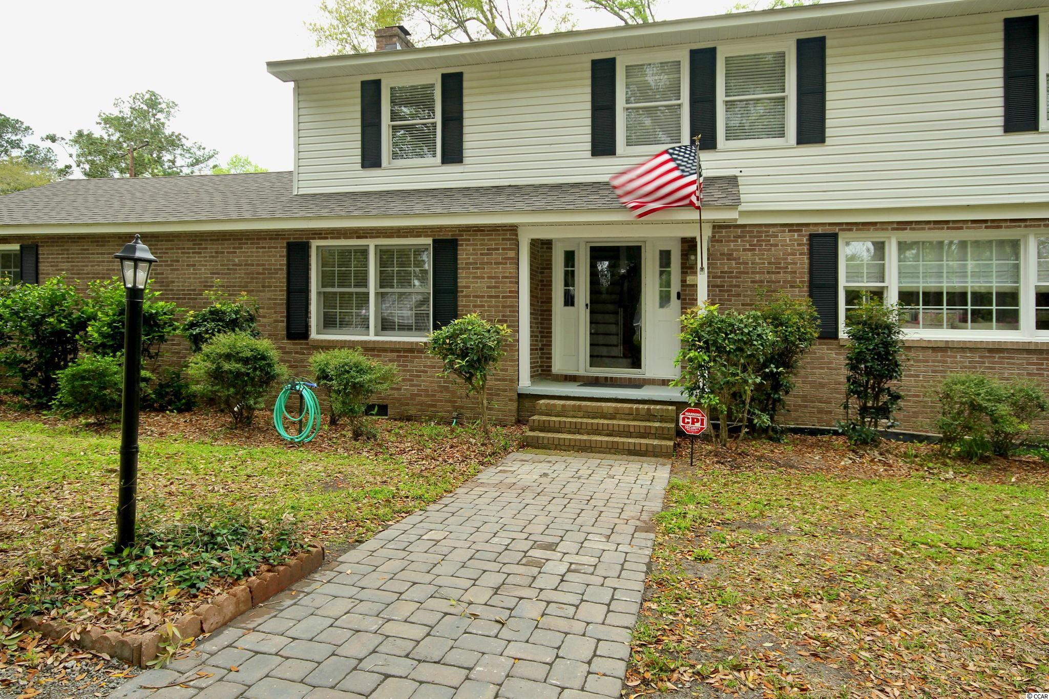 914 Lucas Street Georgetown, SC 29440 - Photo 4 of 38 Gallery Image 4