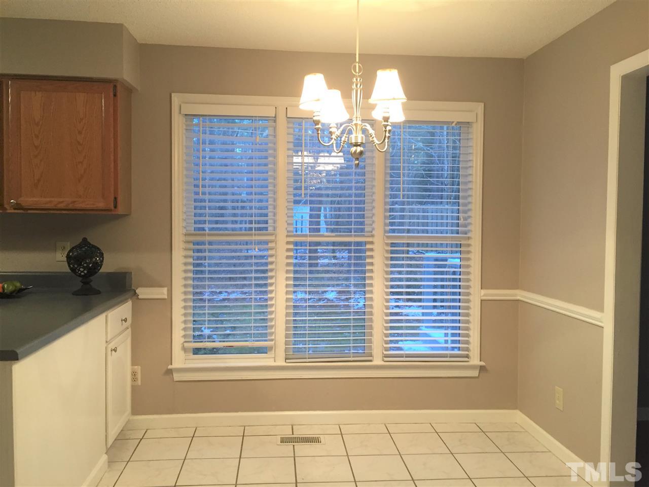 2102 Fountain Ridge Road Chapel Hill, NC 27517 - Photo 11 of 28