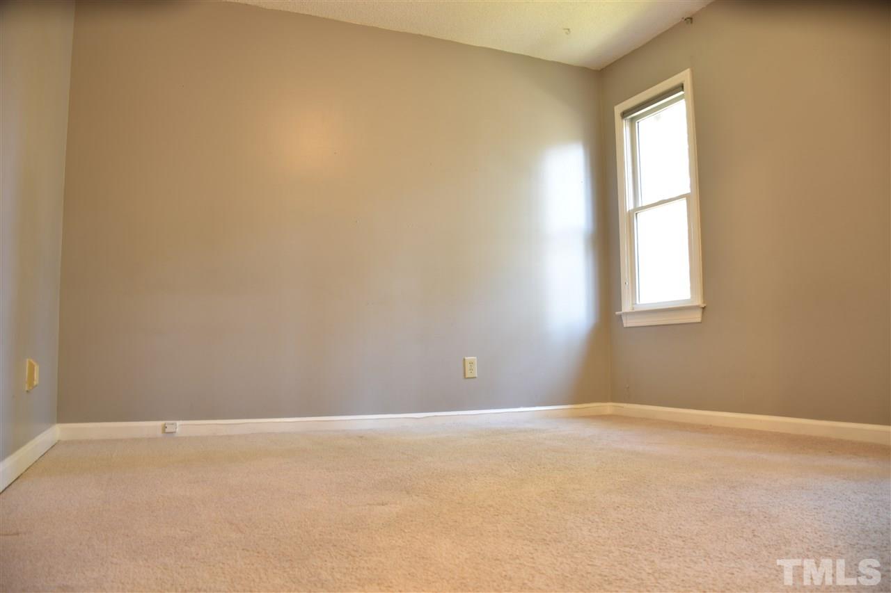 2102 Fountain Ridge Road Chapel Hill, NC 27517 - Photo 22 of 28