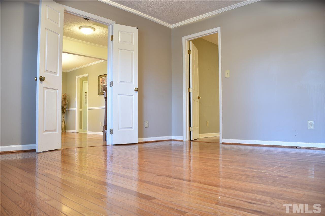 2102 Fountain Ridge Road Chapel Hill, NC 27517 - Photo 8 of 28