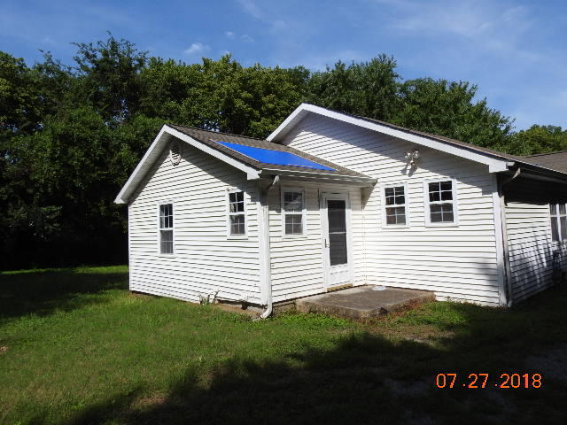 315 Russell Road Rockford, TN 37853 - Photo 3 of 12 DSCN0632