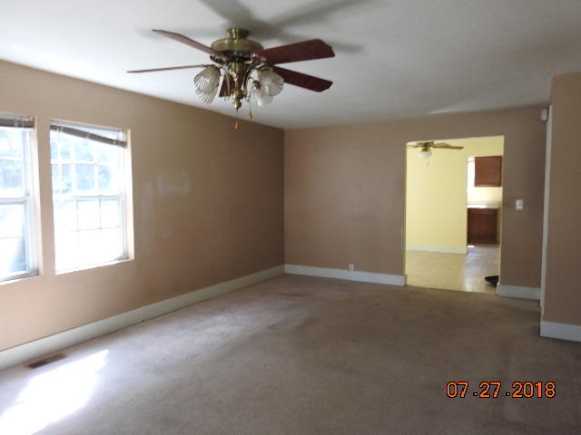 315 Russell Road Rockford, TN 37853 - Photo 5 of 12 DSCN0641
