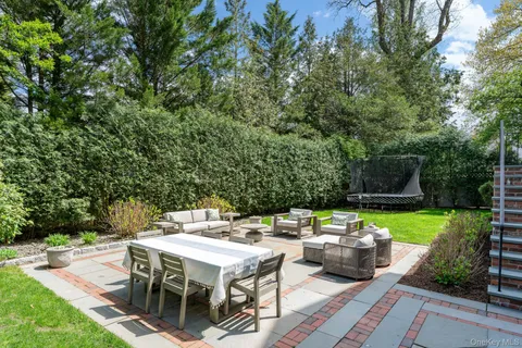 $3,395,000 | 38 Forest Lane, Bronxville, NY 10708