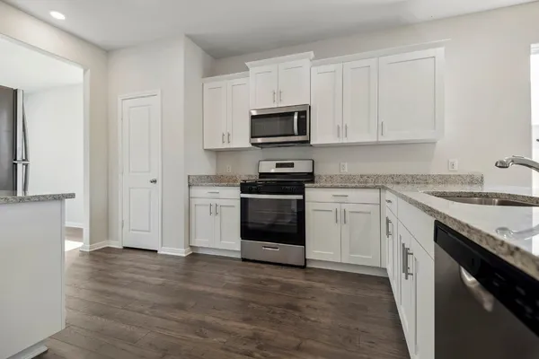 $1,880 | 15619 Plum Brk Drive, Conroe, TX 77303