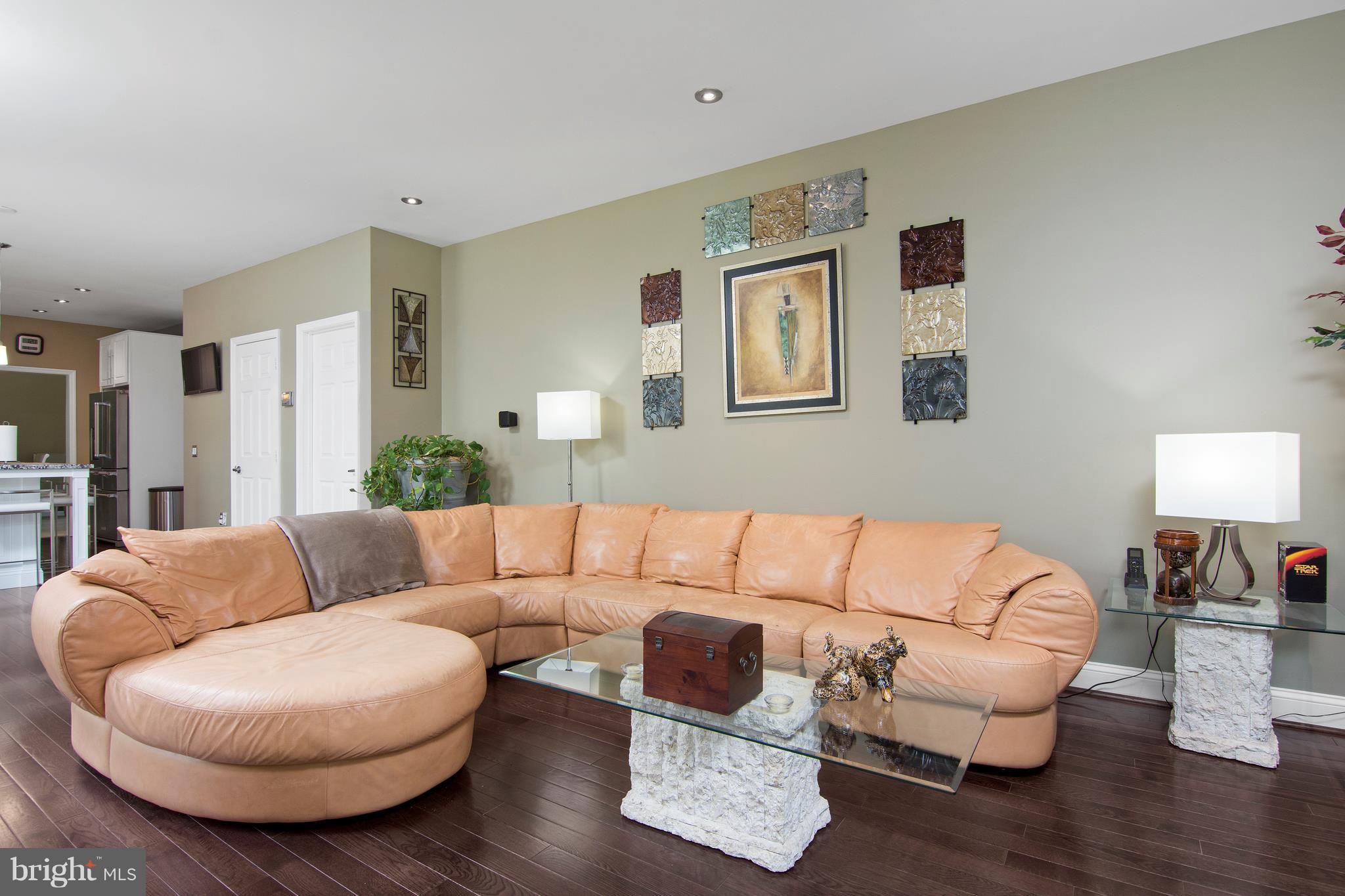 8495 Lucerne Road Randallstown, MD 21133 - Photo 12 of 30 Family Room