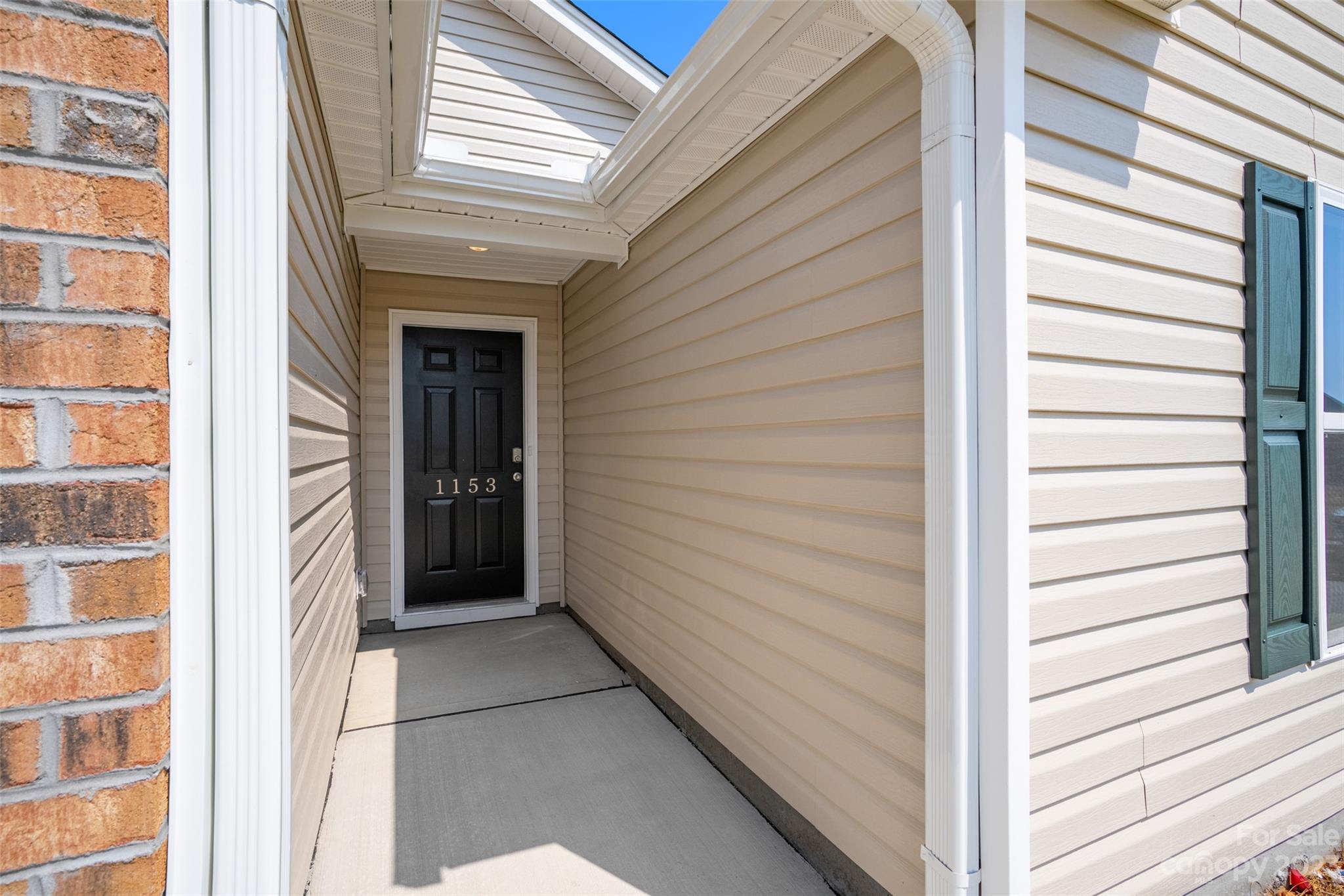 36 Burdock Road Fletcher, NC 28732 - Photo 2 of 18 a view of front door