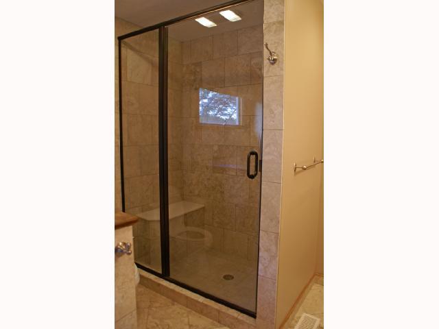 6837 Ravine Circle Columbus, OH 43085 - Photo 6 of 11