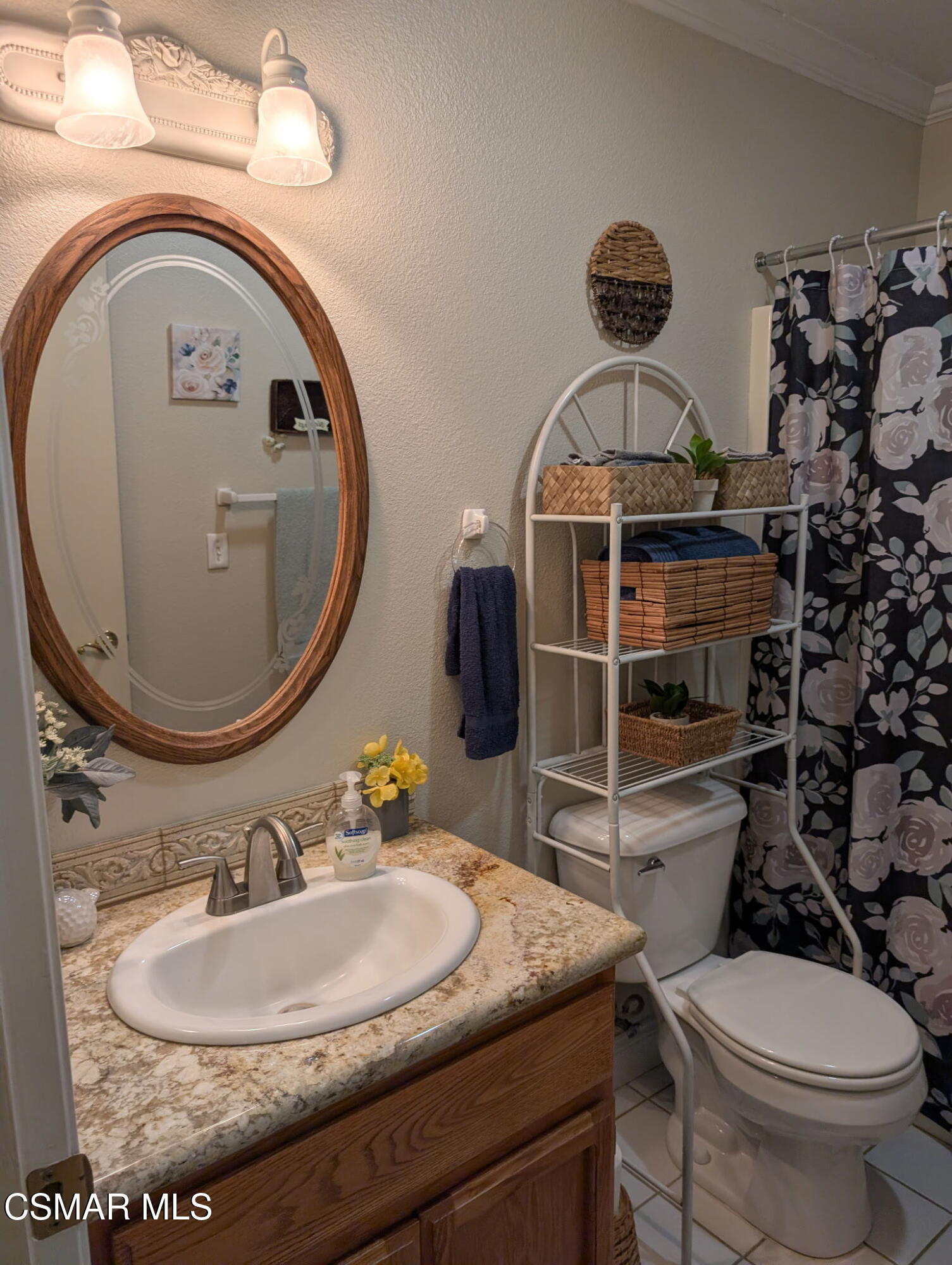282 Pinon Way Red Bluff, CA 96080 - Photo 25 of 27 bath hall 2