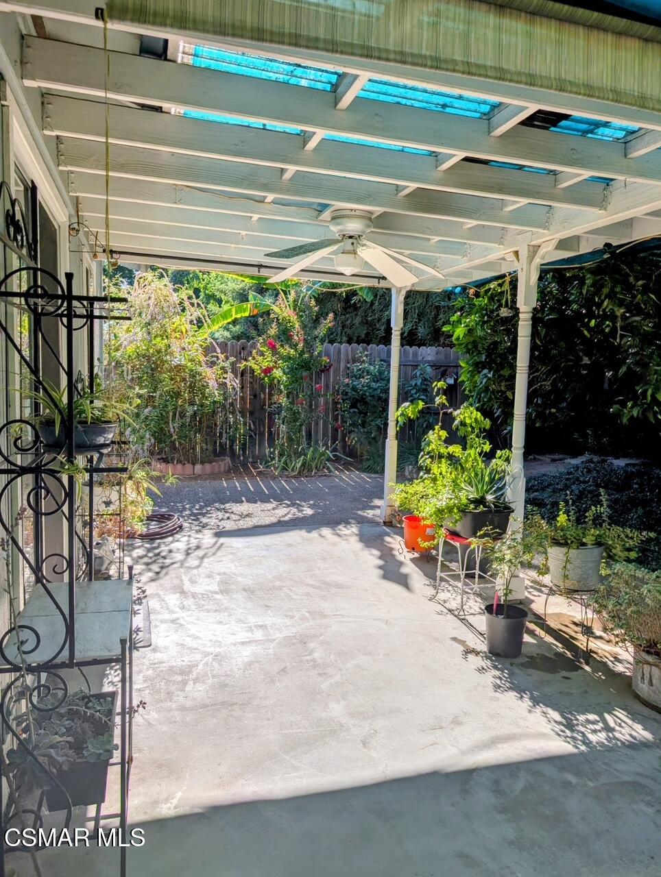 282 Pinon Way Red Bluff, CA 96080 - Photo 8 of 27 back patio 2