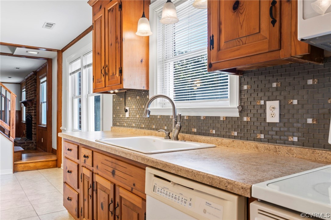 10699 Courtney Road Glen Allen, VA 23060 - Photo 11 of 44 Gallery Image 11