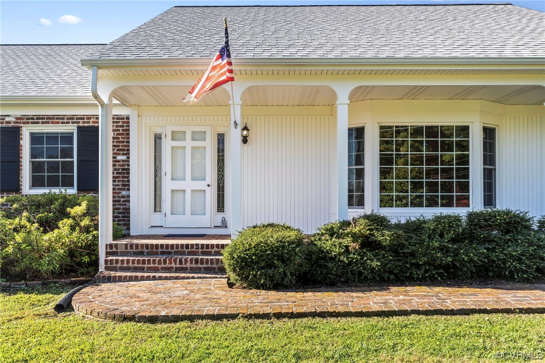 10699 Courtney Road Glen Allen, VA 23060 - Photo 2 of 44 Gallery Image 2