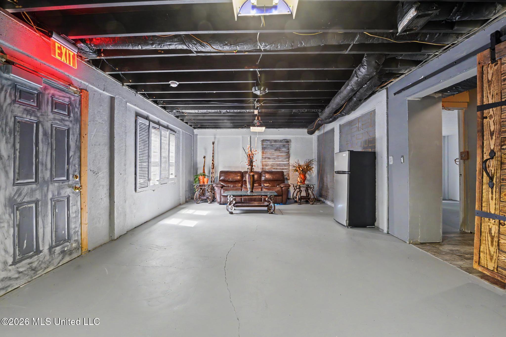 4707 Griffin Street Moss Point, MS 39563 - Photo 17 of 42 018