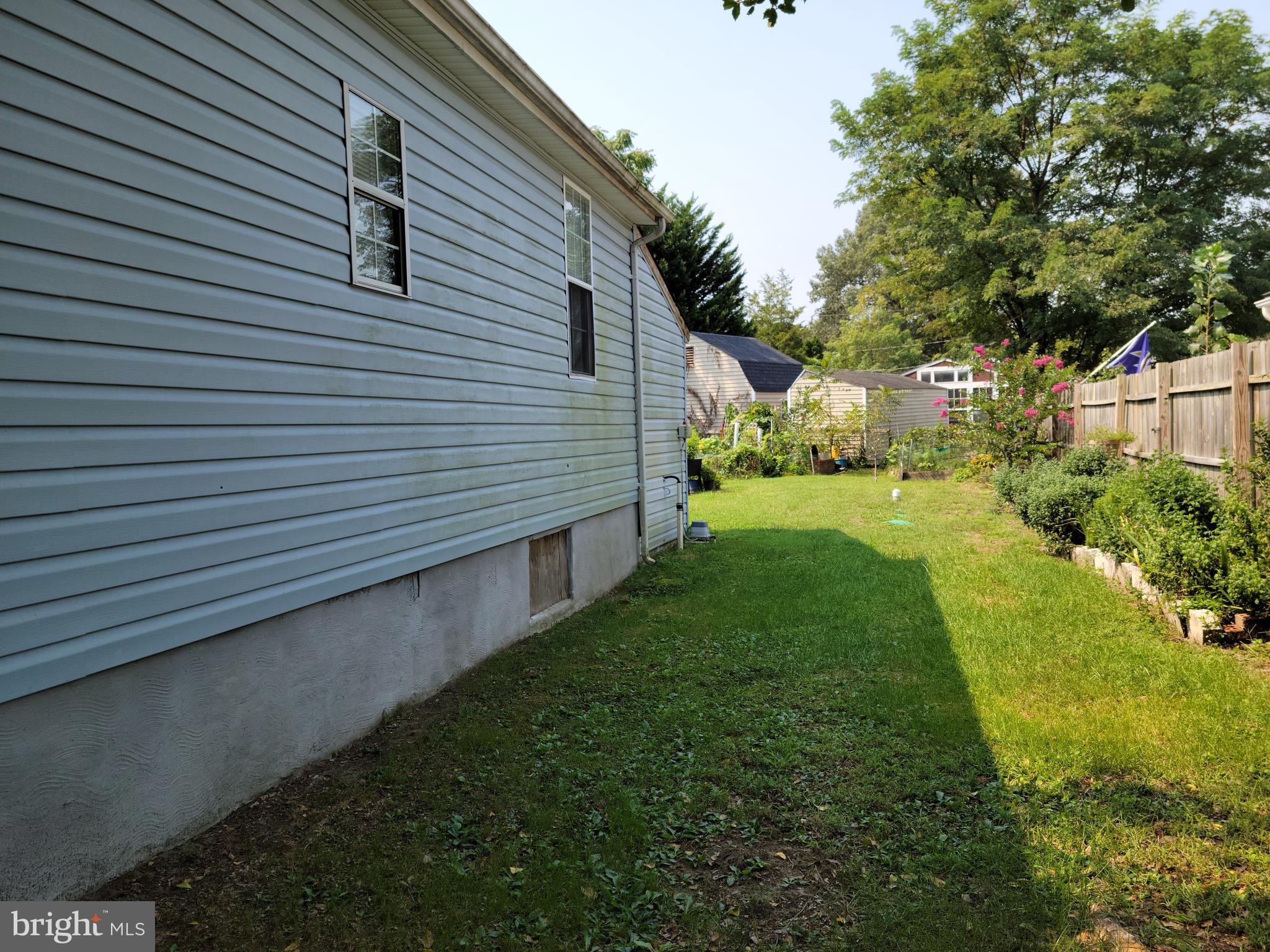 7814 E Road Pasadena, MD 21122 - Photo 3 of 16 Gallery Image 3
