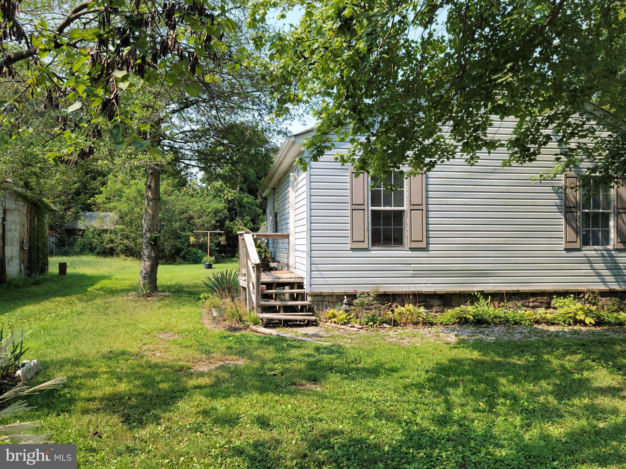 7814 E Road Pasadena, MD 21122 - Photo 4 of 16 Gallery Image 4