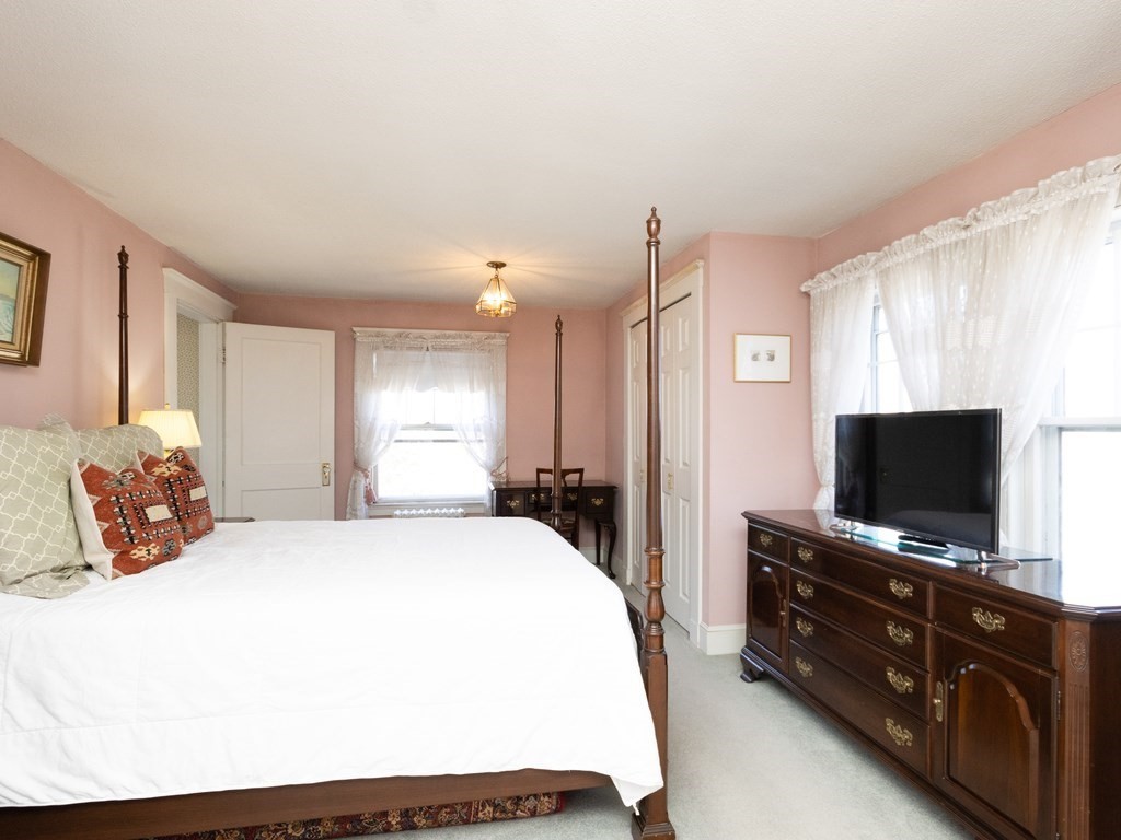 20 Saunders Terrace Wellesley, MA 02481 - Photo 23 of 41 Gallery Image 23