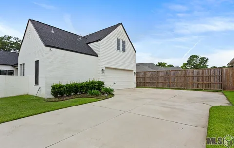 $875,000 | 5143 McInnis Drive, Baton Rouge, LA 70809