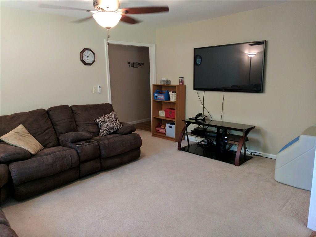 6127 South Carroll Road Indianapolis, IN 46259 - Photo 4 of 20 Gallery Image 4