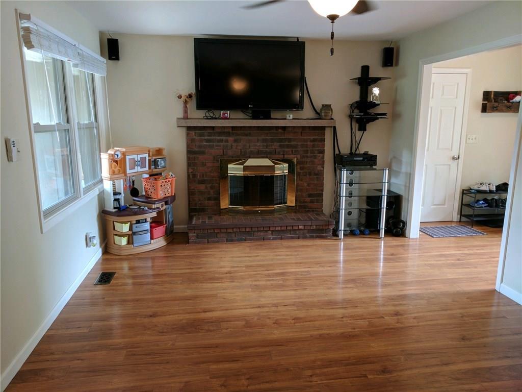 6127 South Carroll Road Indianapolis, IN 46259 - Photo 5 of 20 Gallery Image 5