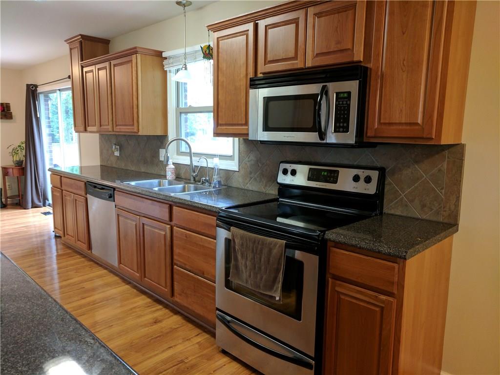 6127 South Carroll Road Indianapolis, IN 46259 - Photo 7 of 20 Gallery Image 7