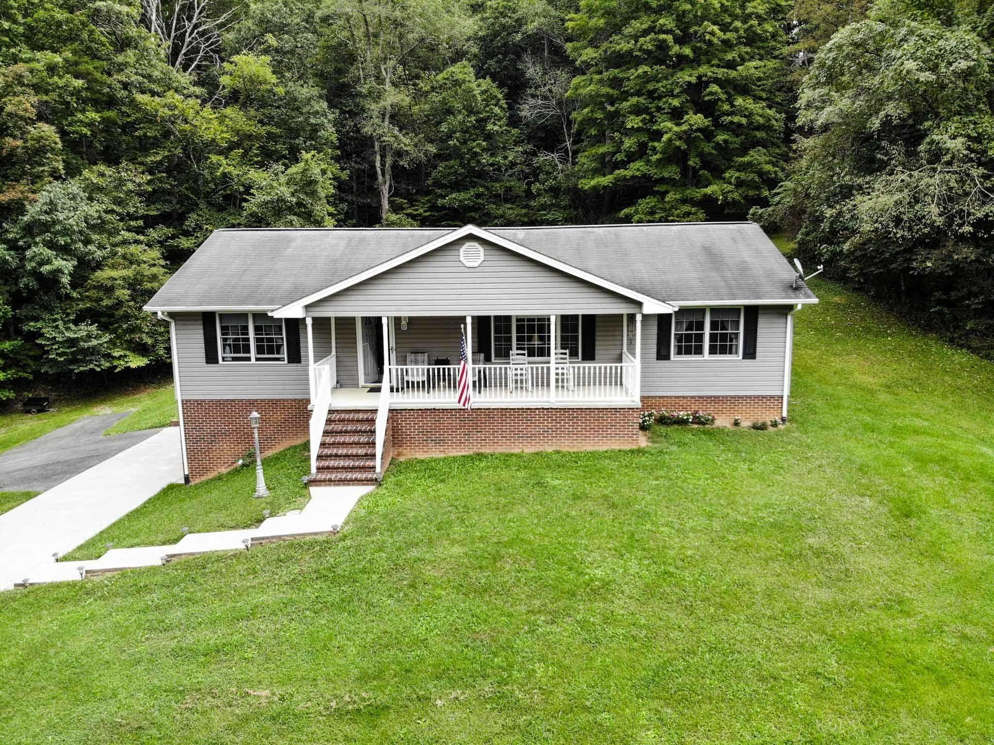 2900 Pilot Road Christiansburg, VA 24073 - Photo 1 of 59 Gallery Image 1