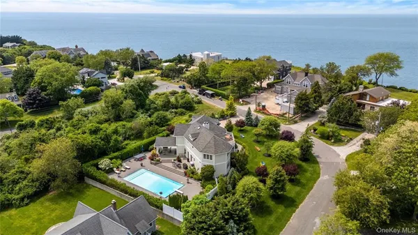 $20,000 | 695 Sound Drive, Greenport, NY 11944