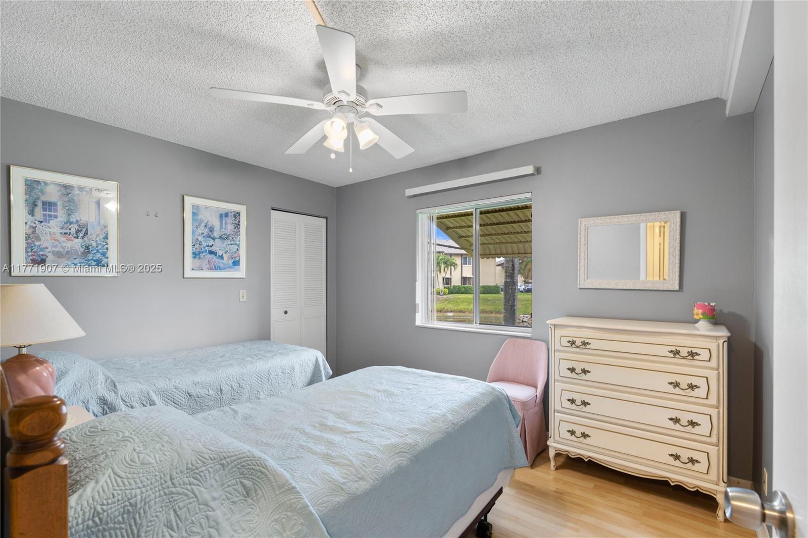 336 Pine Ridge Circle, Unit B1 Greenacres, FL 33463 - Photo 14 of 35