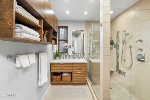$825,000 | 531 West Vernon Avenue, Phoenix, AZ 85003