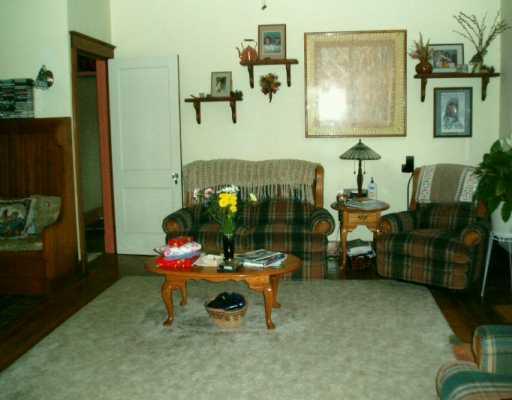 1995 Dutch Ridge Road Beaver, PA 15009 - Photo 4 of 8 Living Room.