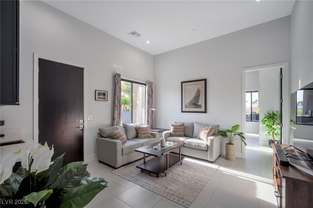 600 Quail Covey Road Henderson, NV 89002 - Photo 13 of 42 Living area in guest quarters/casita (part of 2nd bedroom)
