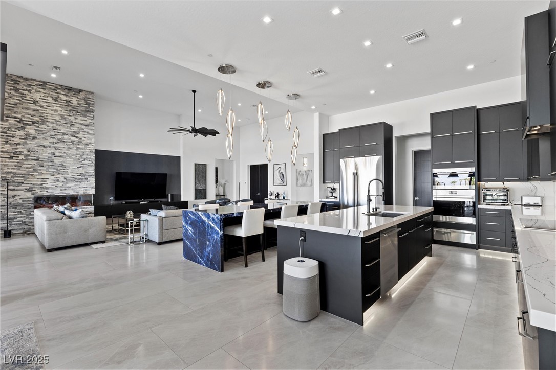 600 Quail Covey Road Henderson, NV 89002 - Photo 26 of 42 Kitchen