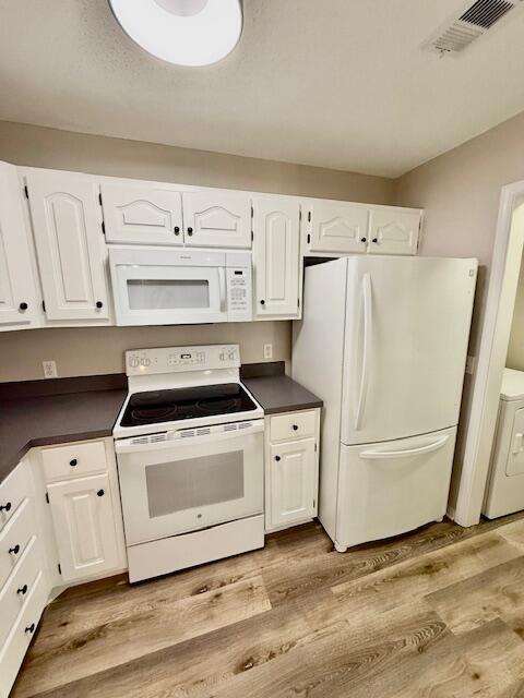 2 Stowe Road Mary Esther, FL 32569 - Photo 12 of 42 Kitchen