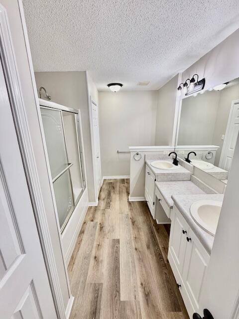 2 Stowe Road Mary Esther, FL 32569 - Photo 27 of 42 Master bathroom