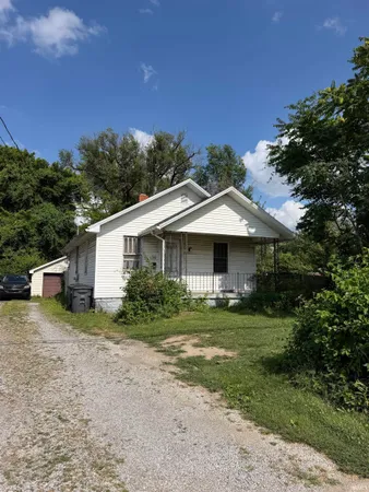 $90,000 | 1313 North Fares Avenue, Evansville, IN 47711