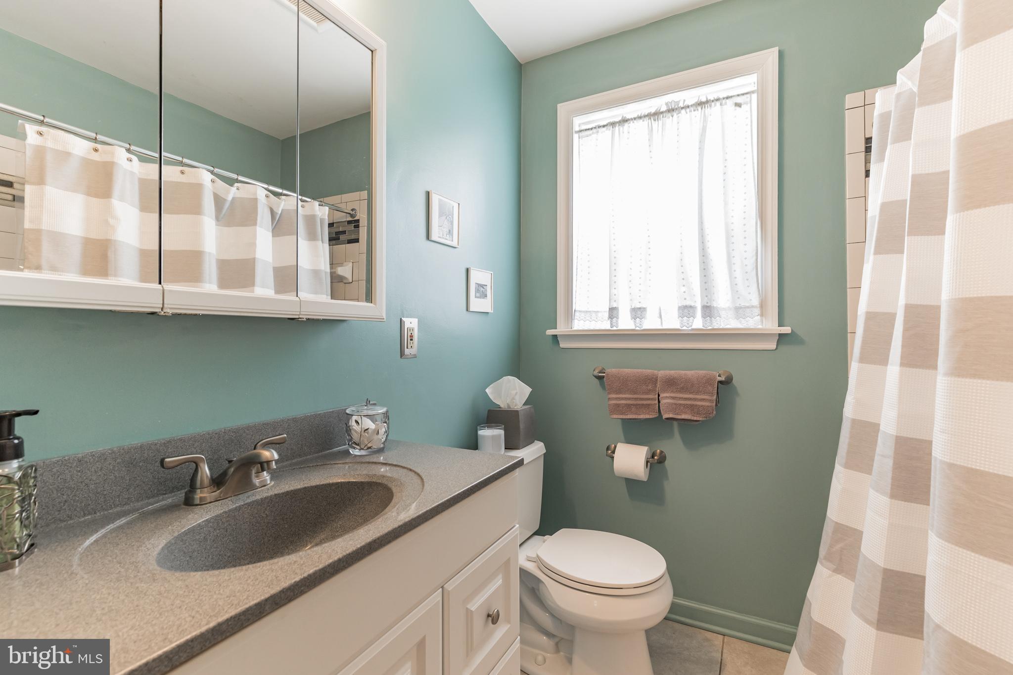 143 Pennapacker Road Collegeville, PA 19426 - Photo 13 of 35 Main floor full bath