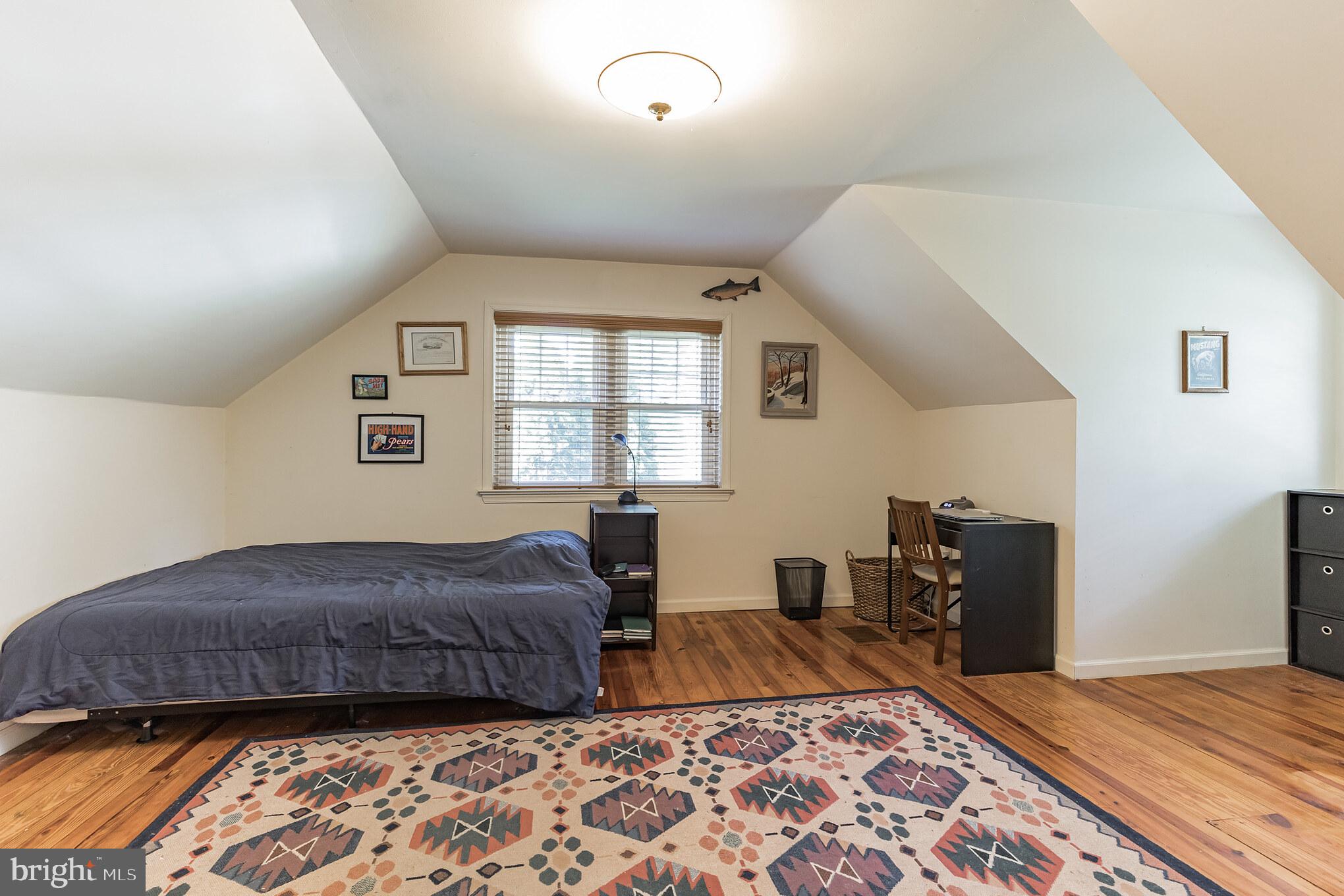 143 Pennapacker Road Collegeville, PA 19426 - Photo 16 of 35 2nd floor bedroom