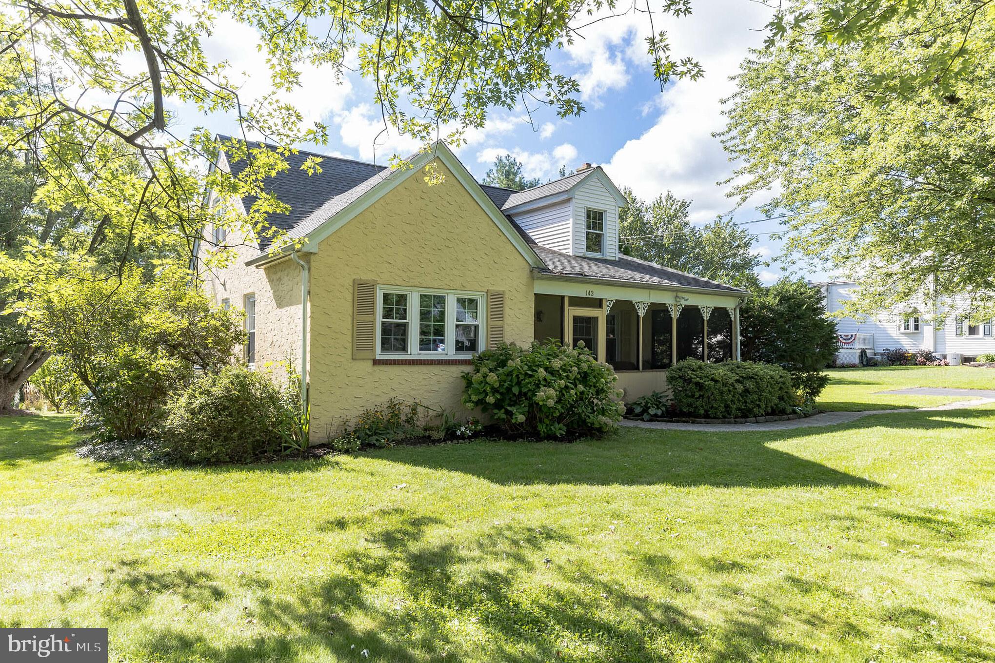 143 Pennapacker Road Collegeville, PA 19426 - Photo 3 of 35 Gallery Image 3