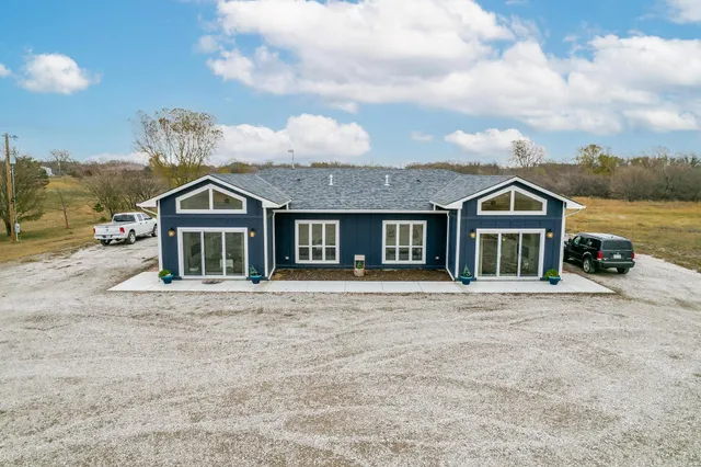 $1,200,000 | 1138 North River Road, Mulvane, KS 67110