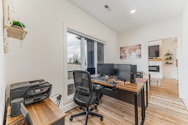 $1,200,000 | 1138 North River Road, Mulvane, KS 67110