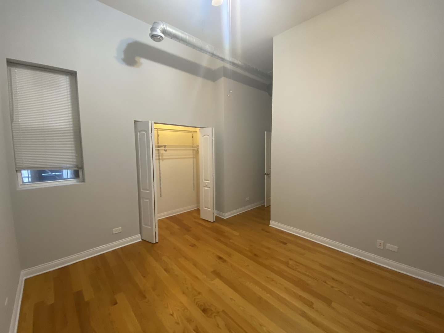 Undisclosed Address Chicago, IL 60613 - Photo 8 of 14 a view of an empty room