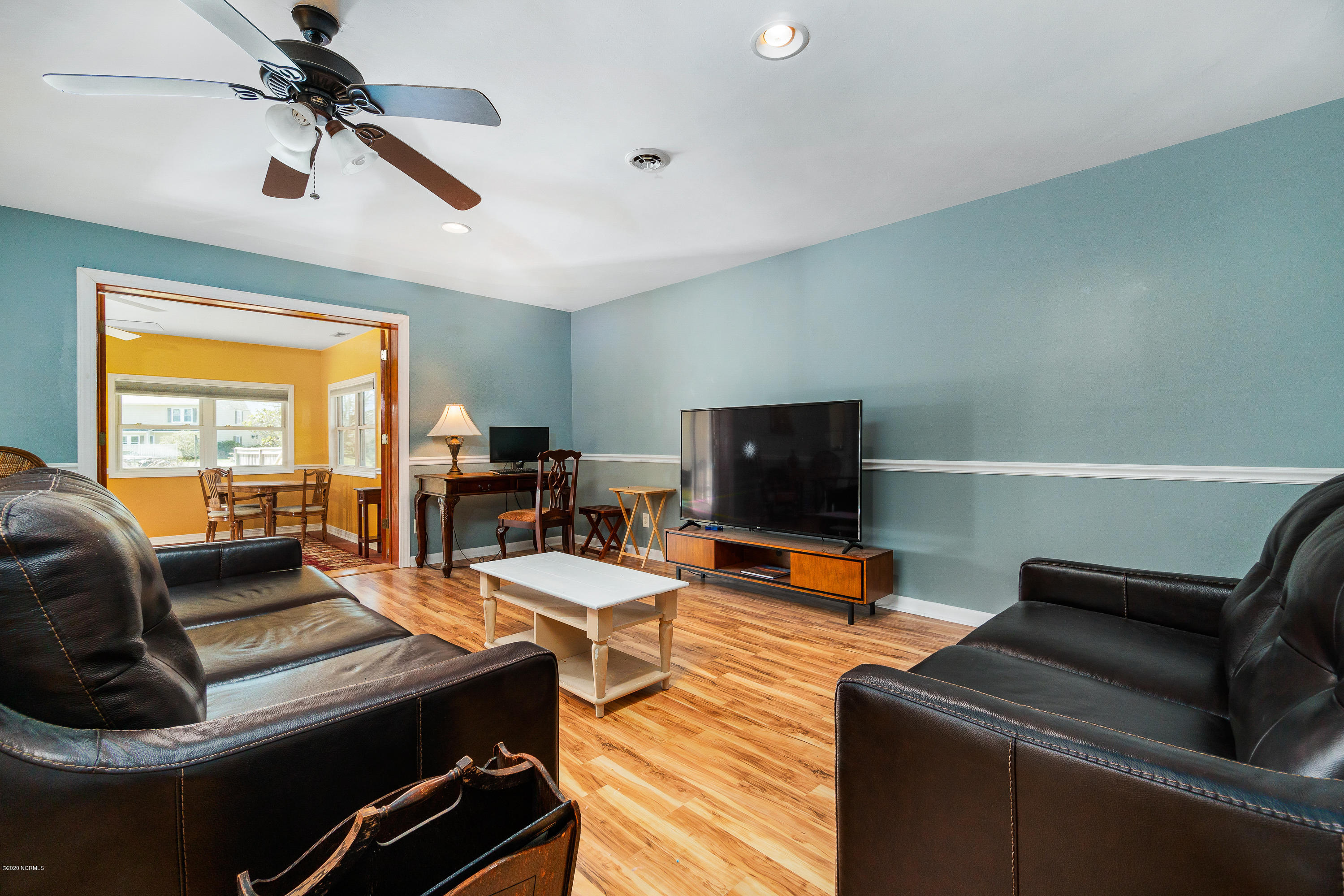 116 Olga Road Beaufort, NC 28516 - Photo 9 of 19 living room