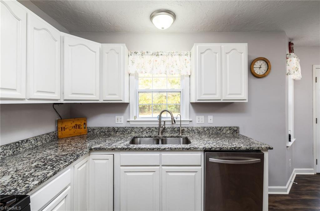 388 Yountz Road Lexington, NC 27292 - Photo 13 of 44 Gallery Image 13