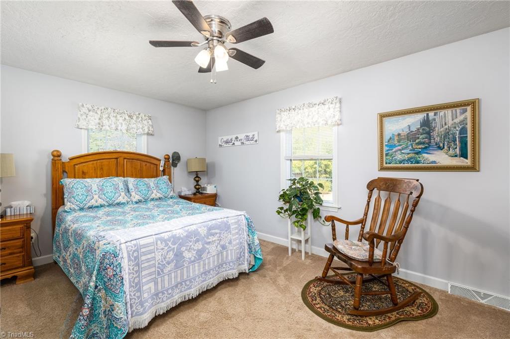 388 Yountz Road Lexington, NC 27292 - Photo 16 of 44 Gallery Image 16