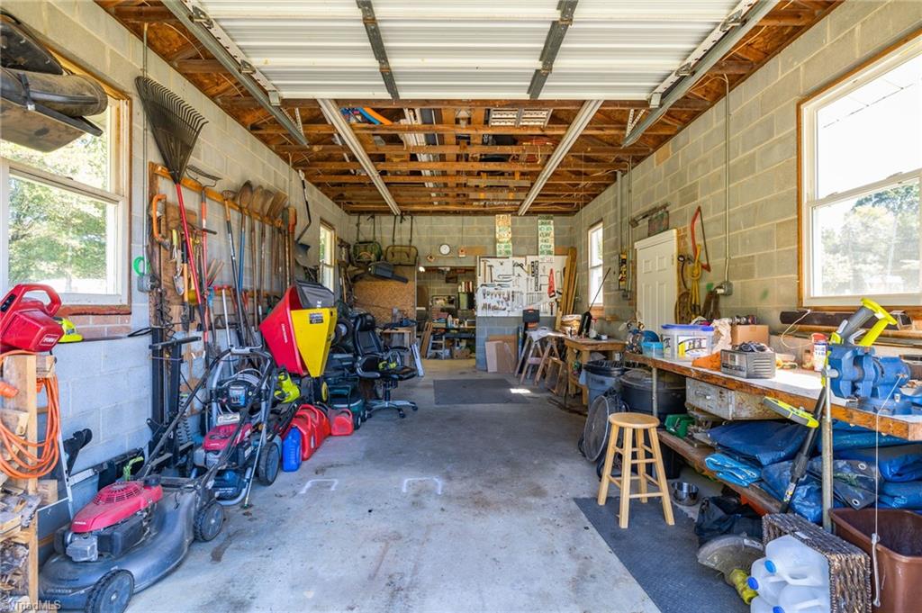 388 Yountz Road Lexington, NC 27292 - Photo 34 of 44 Gallery Image 34