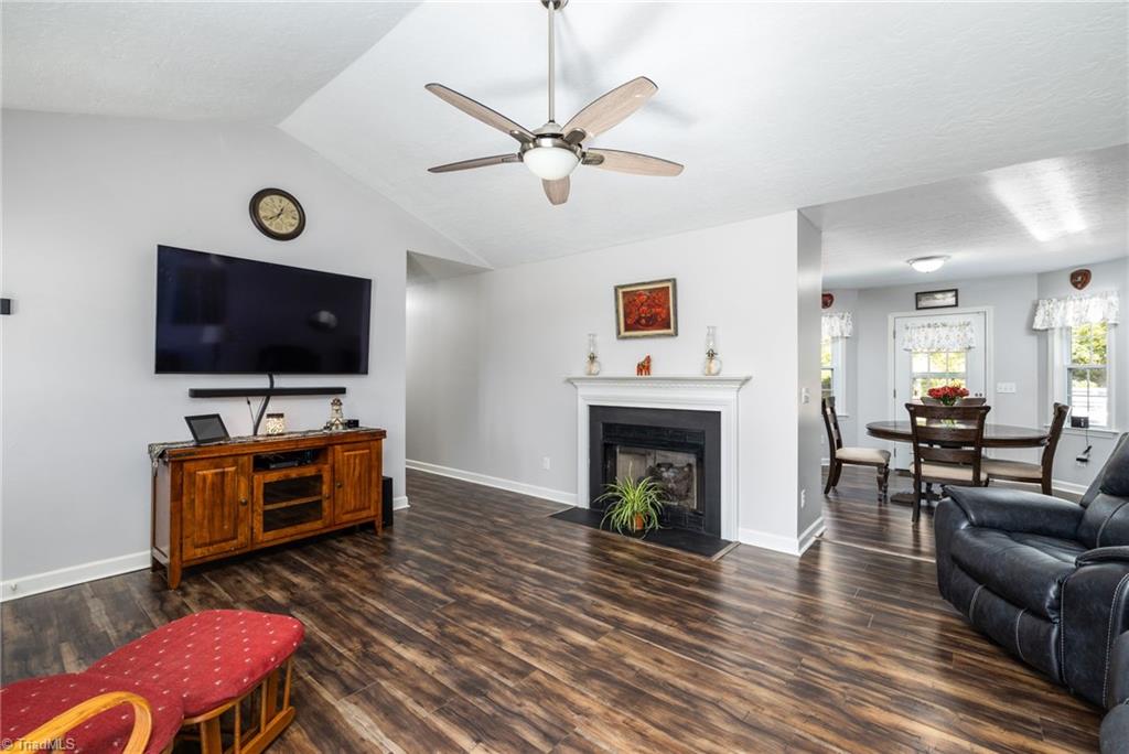 388 Yountz Road Lexington, NC 27292 - Photo 8 of 44 Gallery Image 8